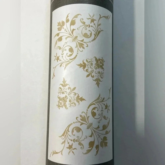 Designer Wall Accents - Gold  Foil Design – Adhesive Wall Art– BNIB. - Picture 8 of 10